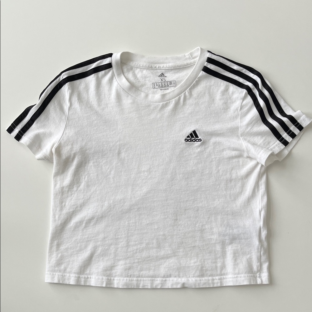 Adidas White 100% cotton cropped T-Shirt with Black Shoulder Stripes XS